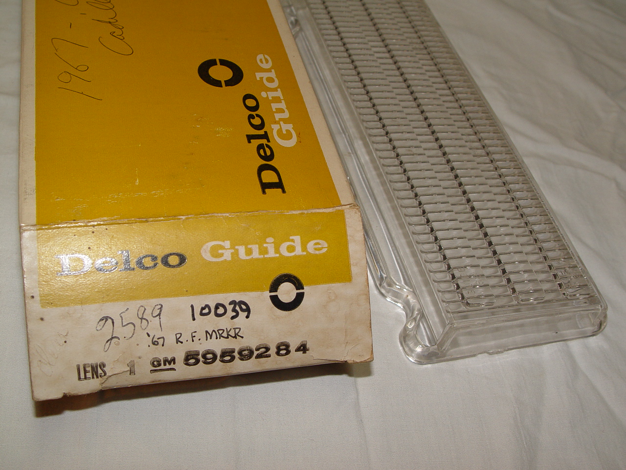 1967 Cadillac Deville Right Front Corner Marker Light Lens